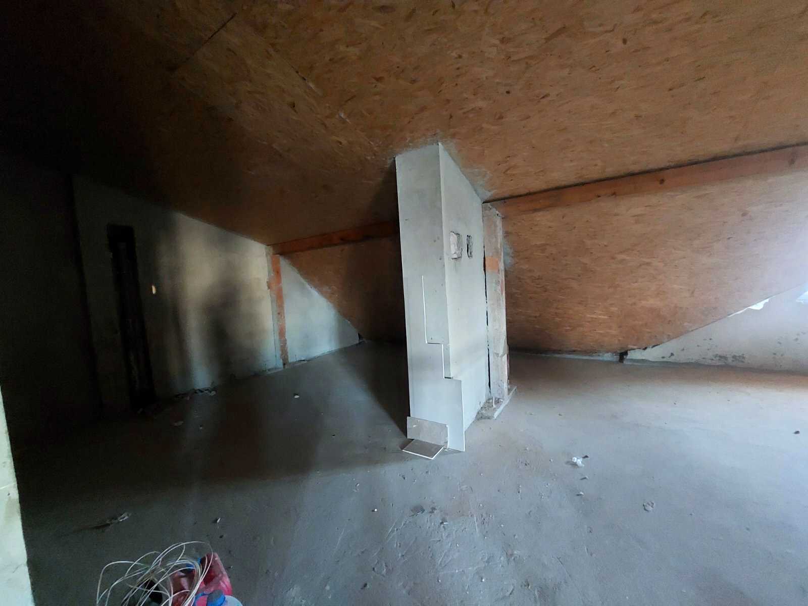 1837793986542347