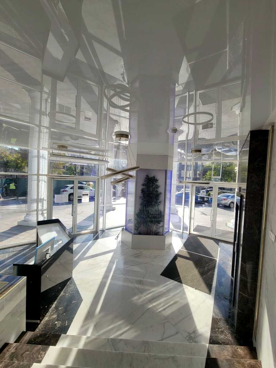1813624337429685