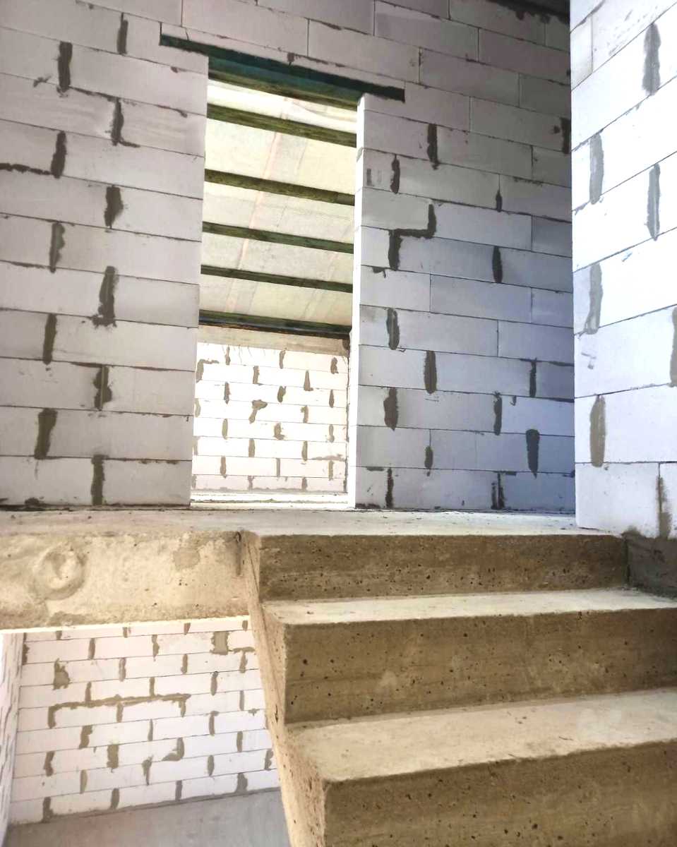 1845225867819071