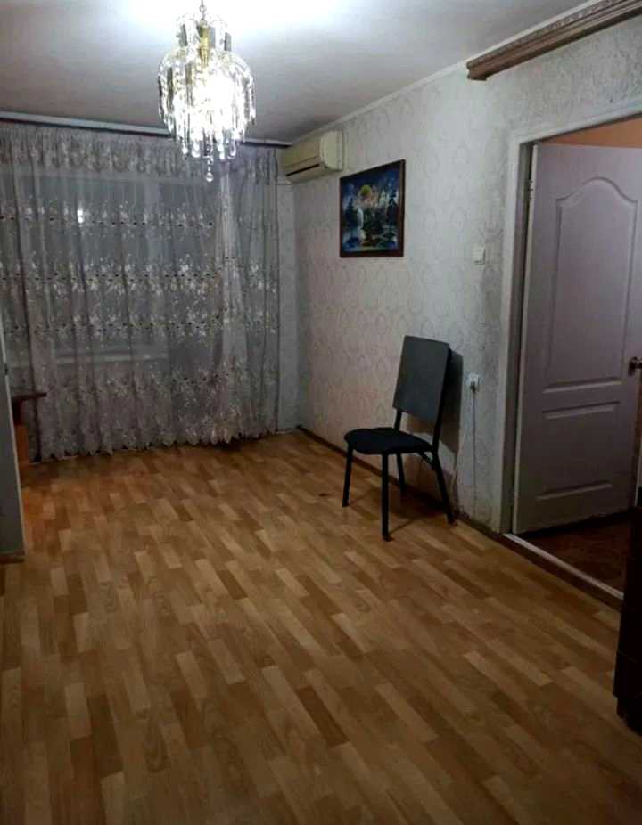 1823034874890446