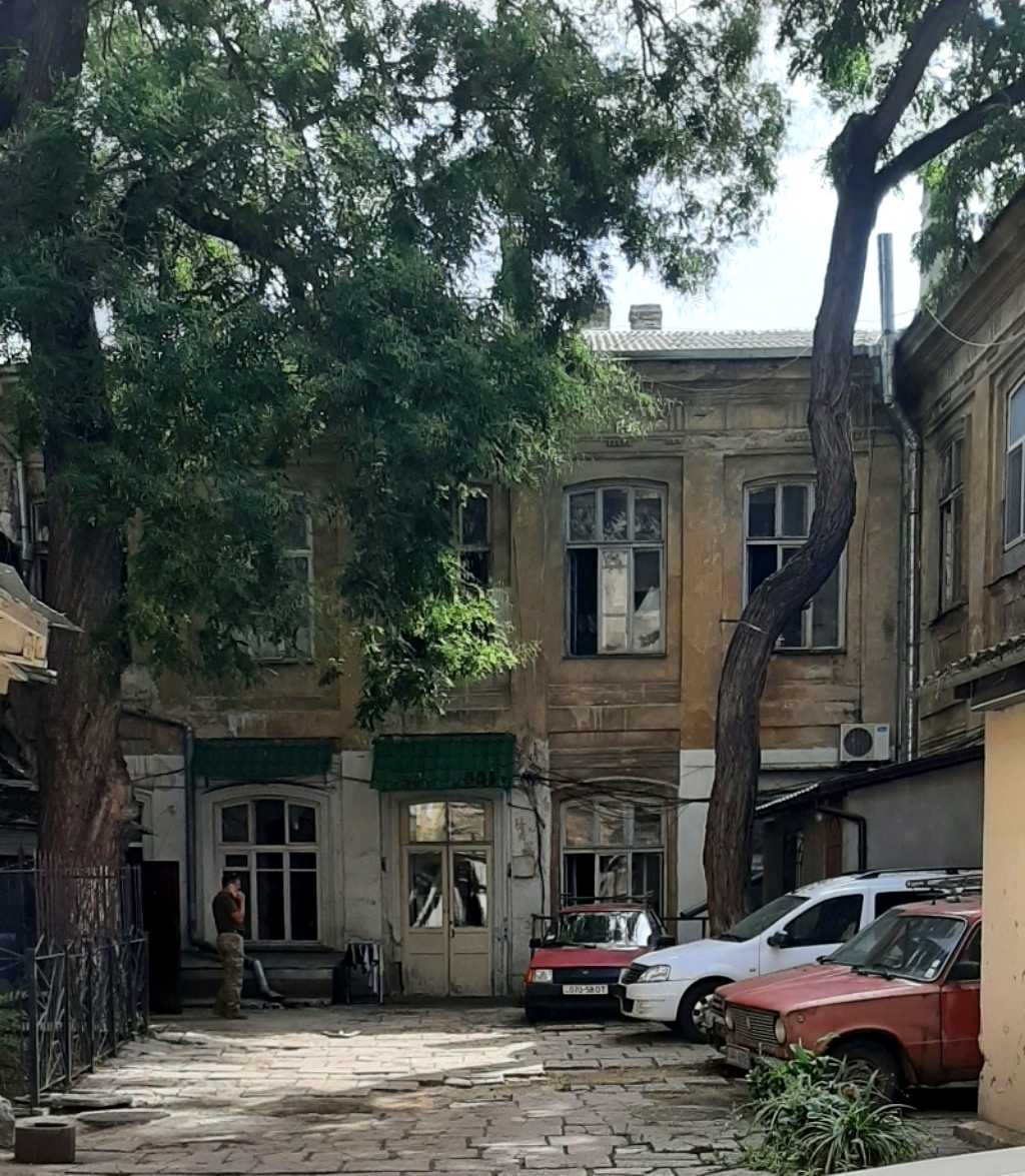 1780623657783642