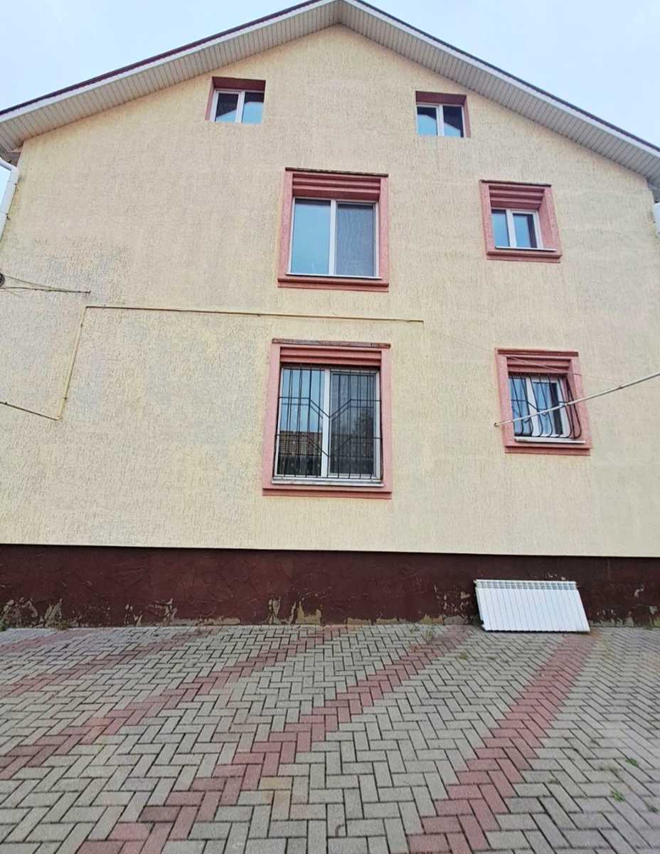 1845800095340830