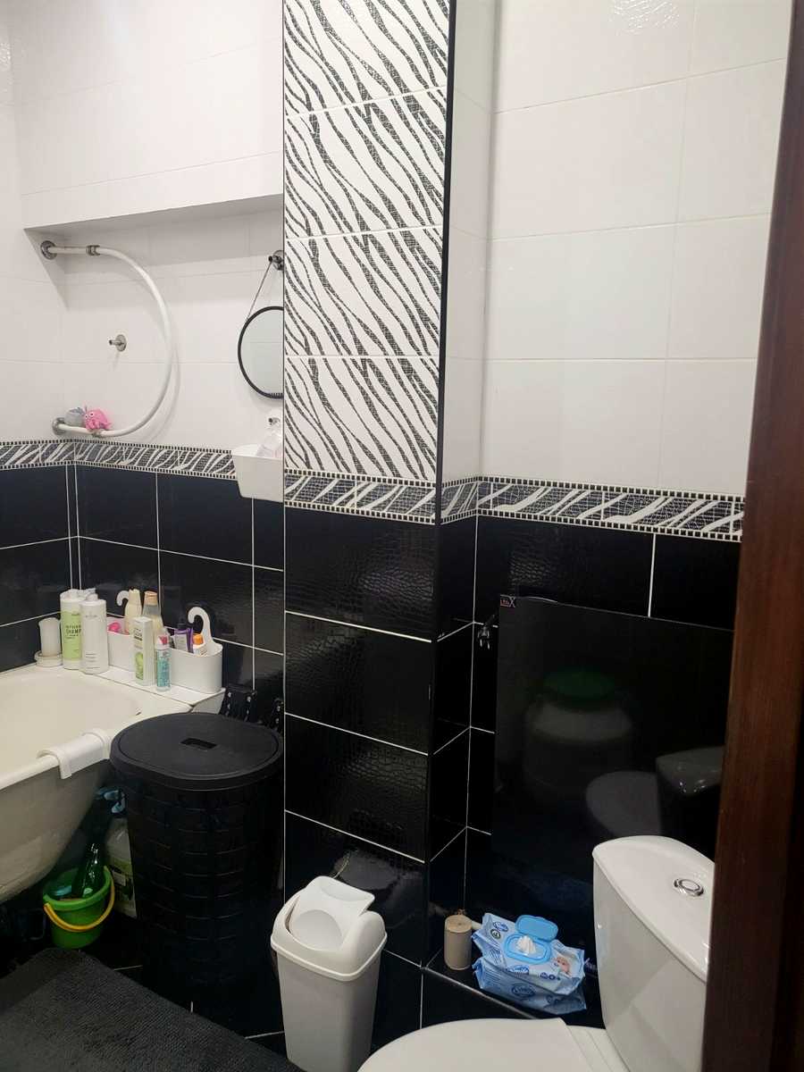 1828003471937415