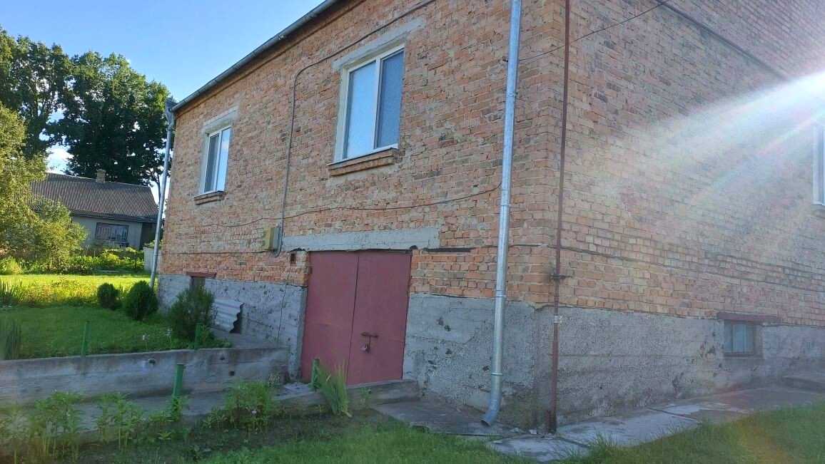1840360505420533