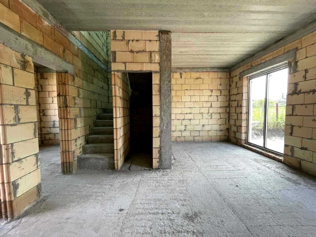 1836630952786136