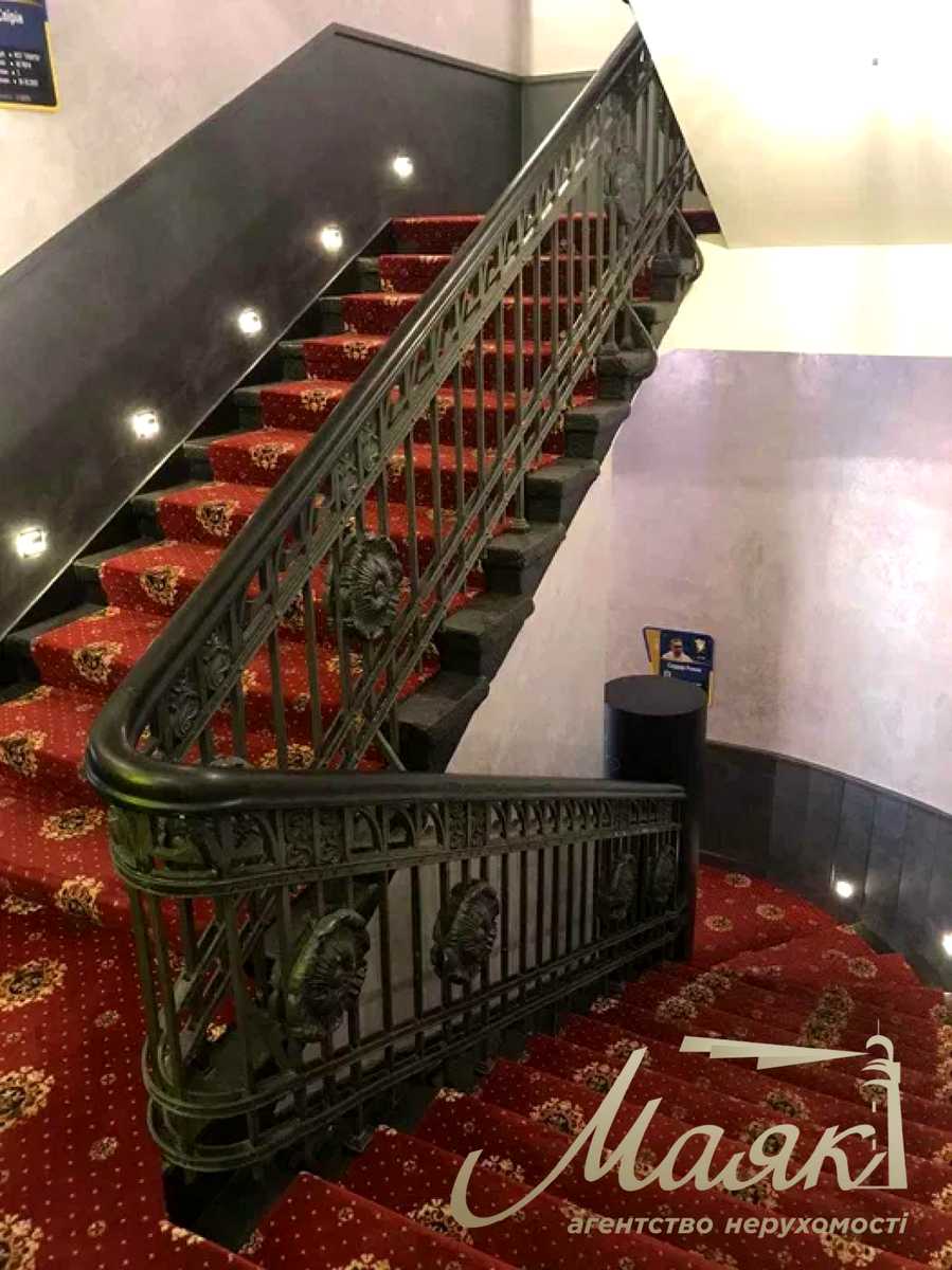 1837363280135650