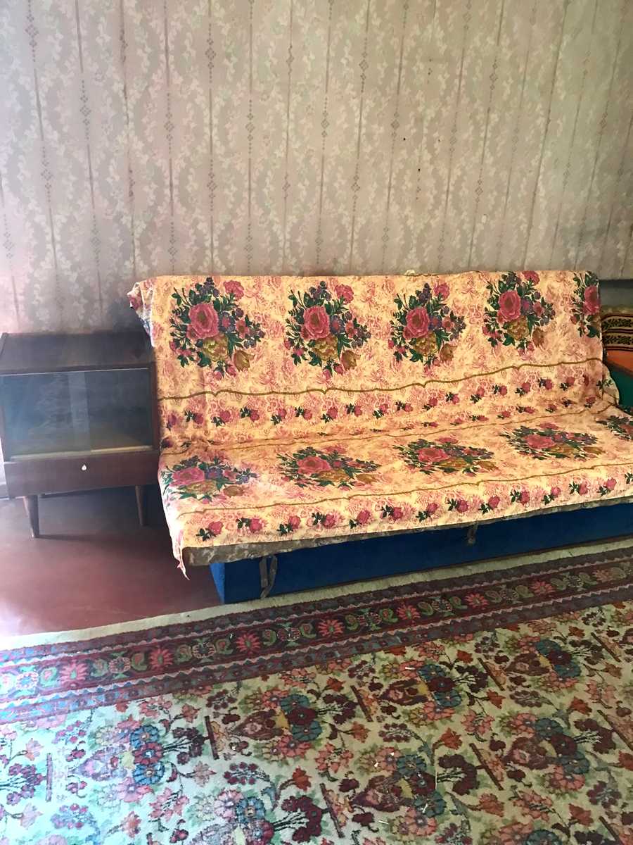 1842351519587779