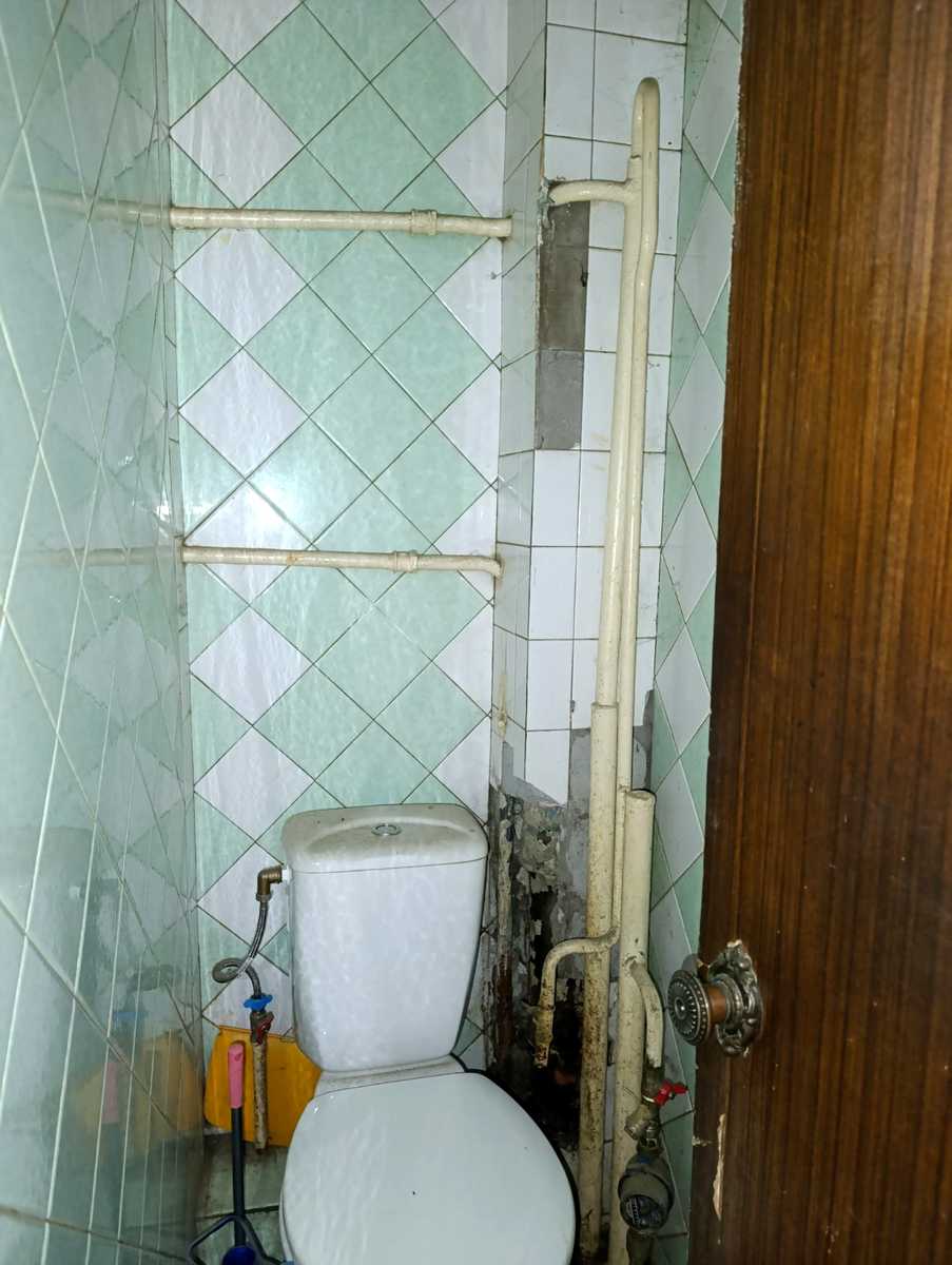 1833575762655702
