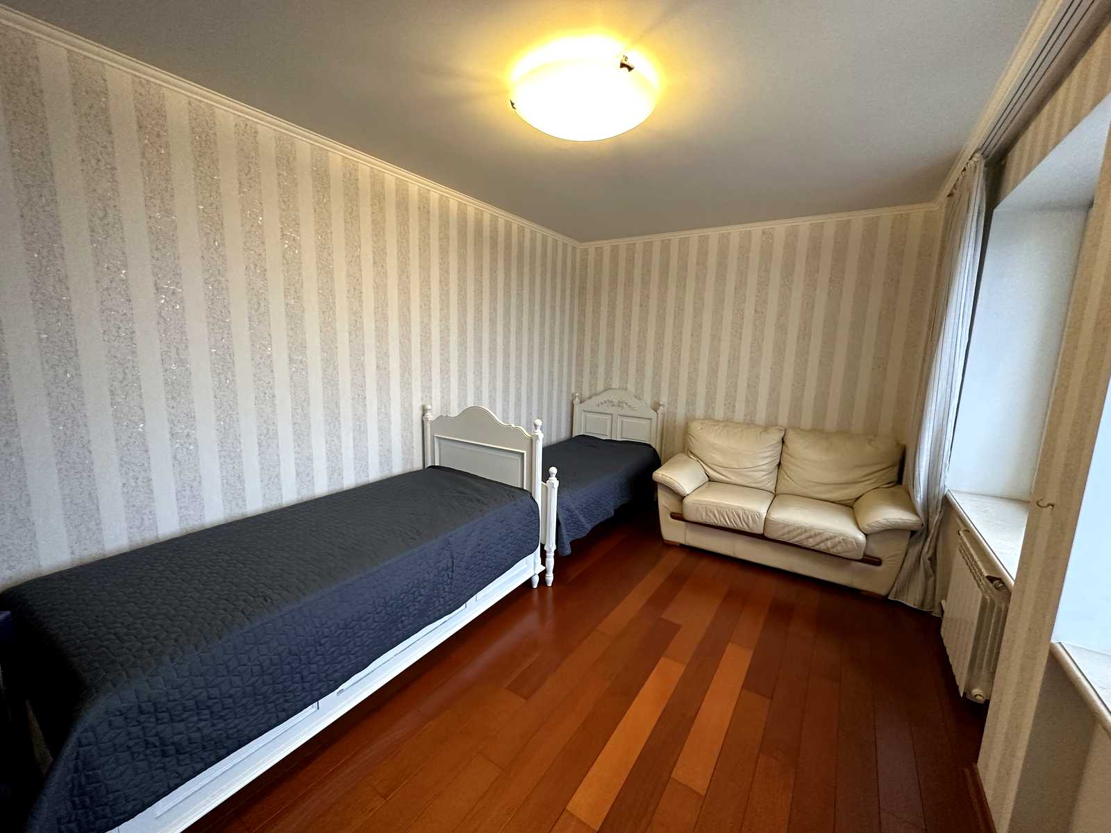 1836080932644269