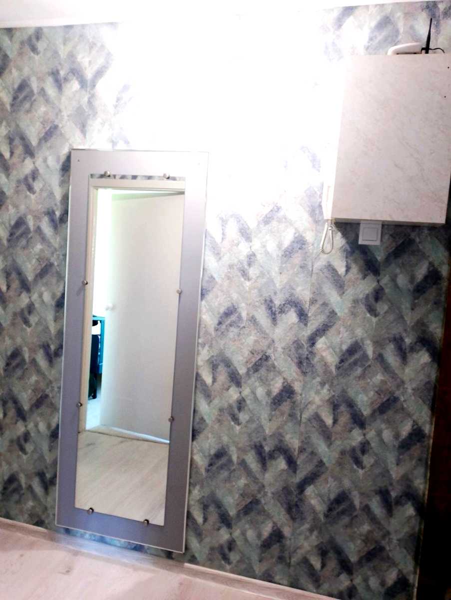 1831458637779767