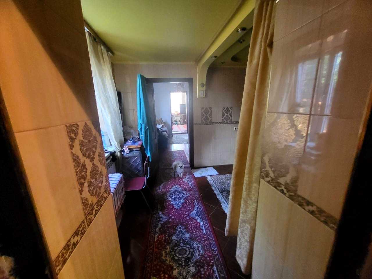 1835811763930369