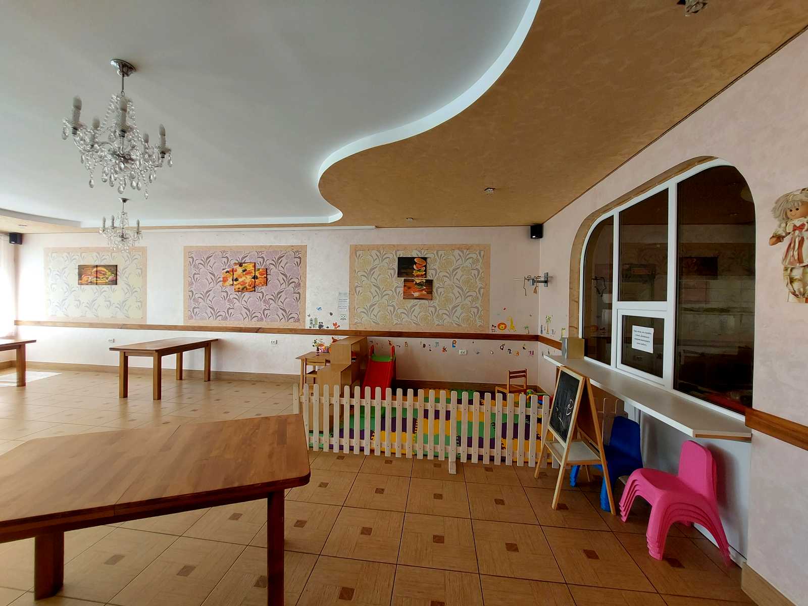 1766724496172659