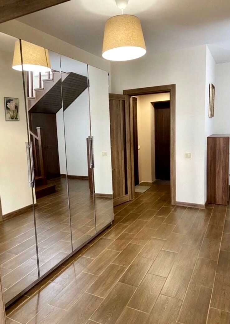 1695464549663275