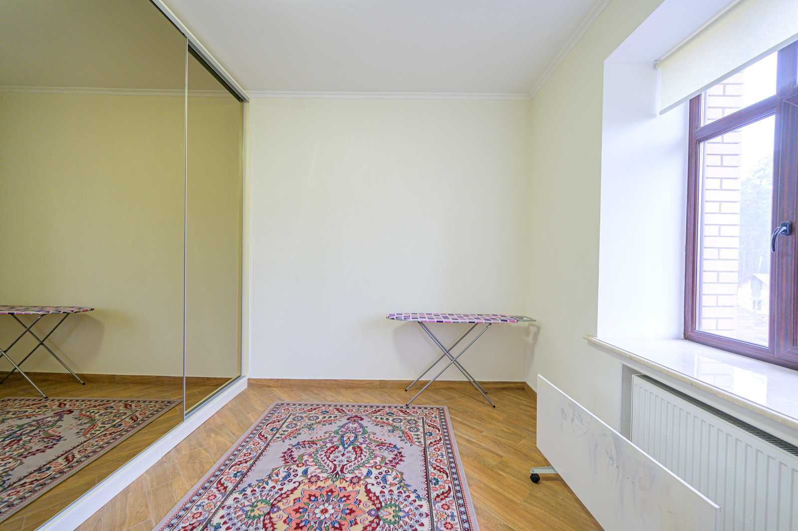 1835376225786560