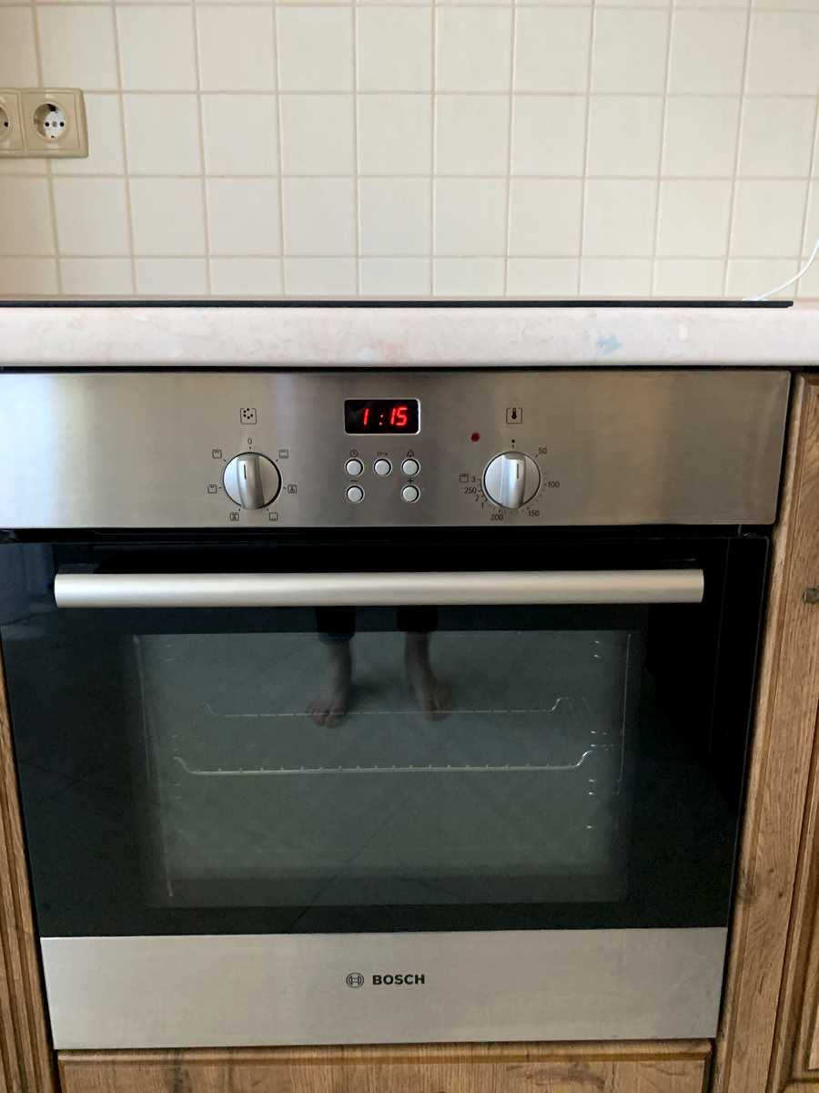 1737170981303803