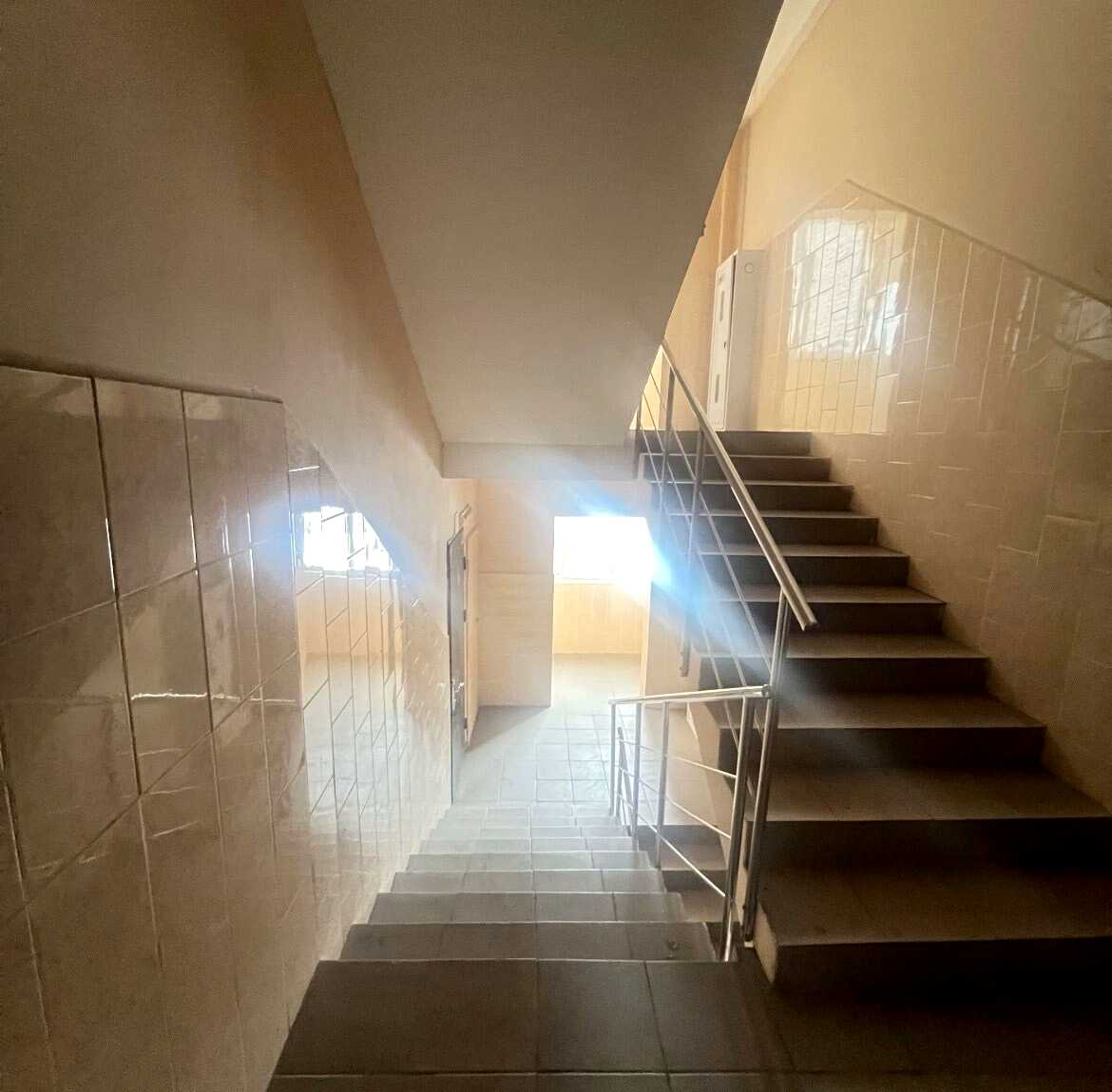 1824667863272038