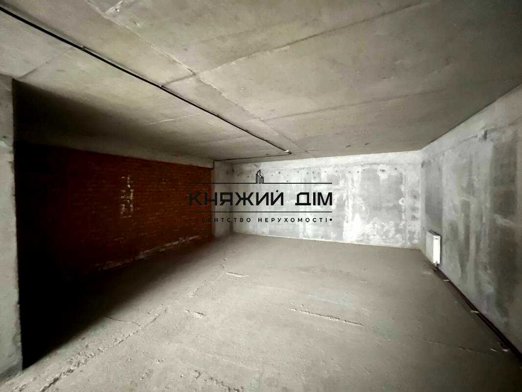 1835560469243540