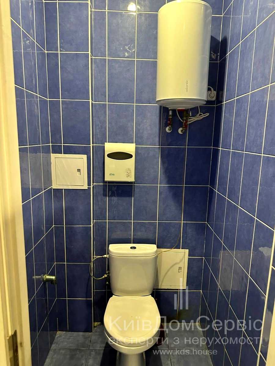 1828473937552399