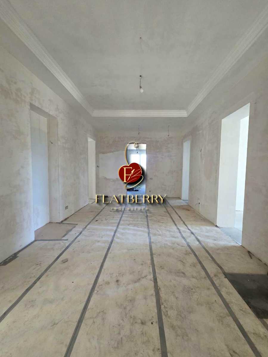 1837883591404102