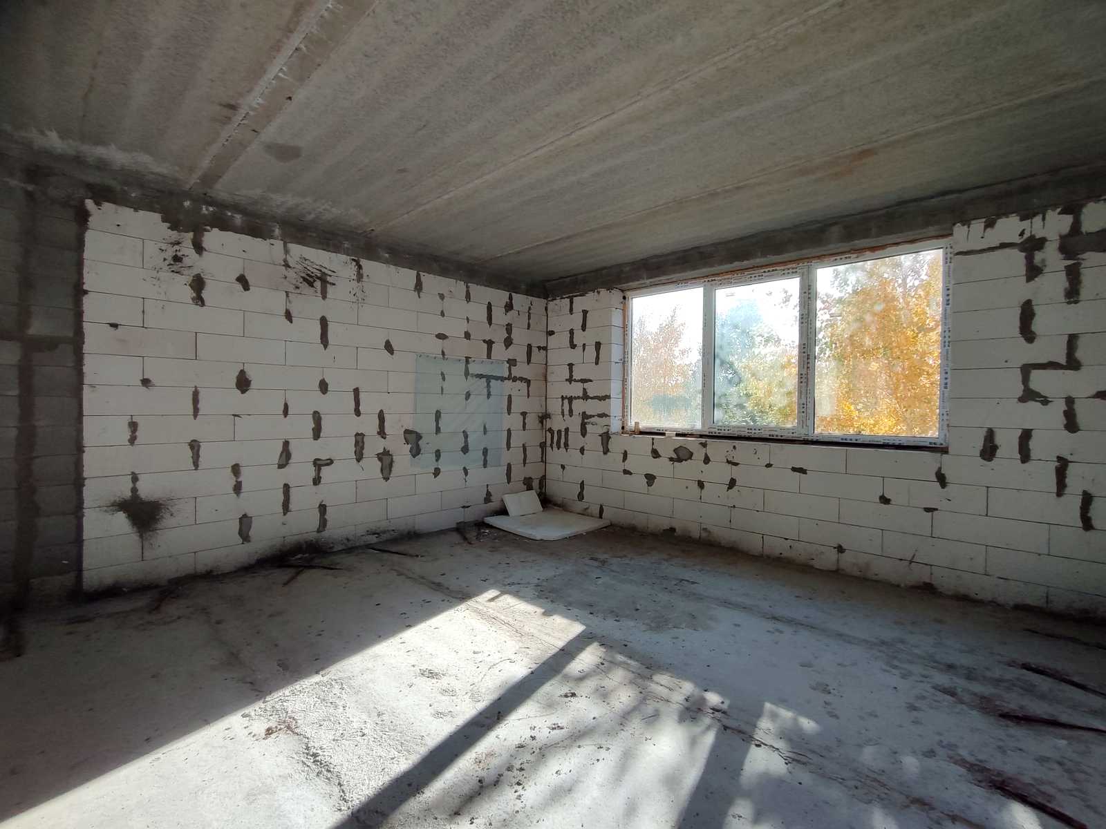 1848414230643845