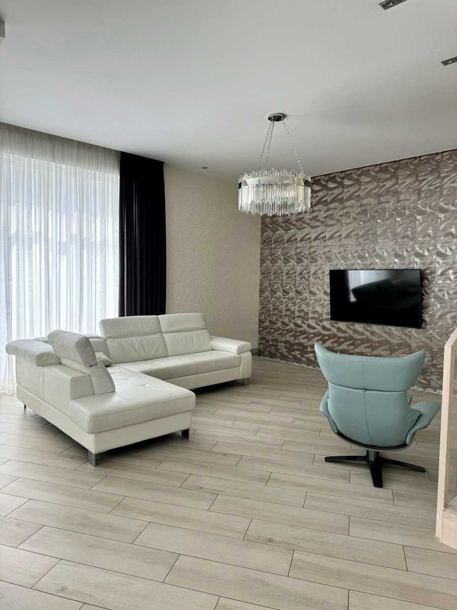 1836726849712162