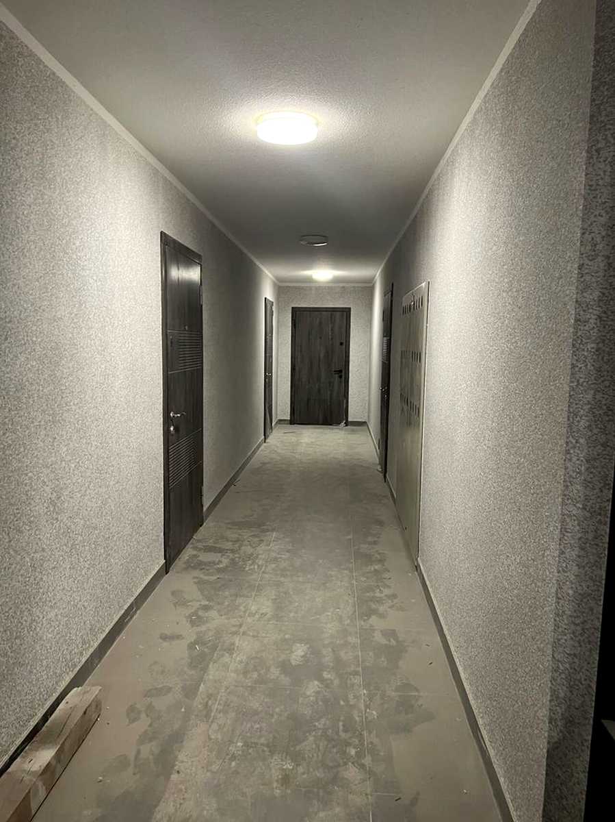 1842159169004588