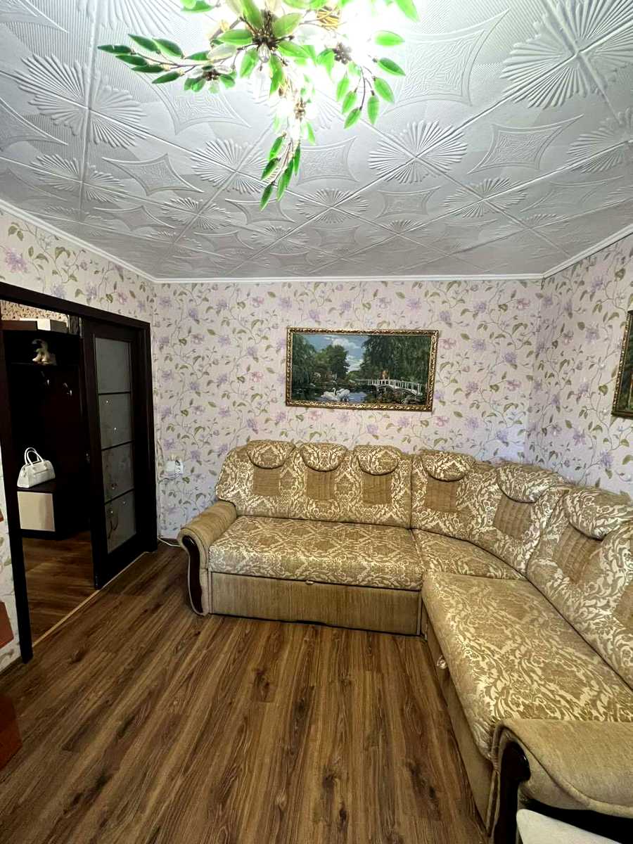 1750957835945632