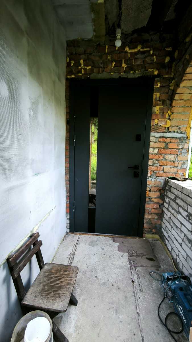 1843072990645257