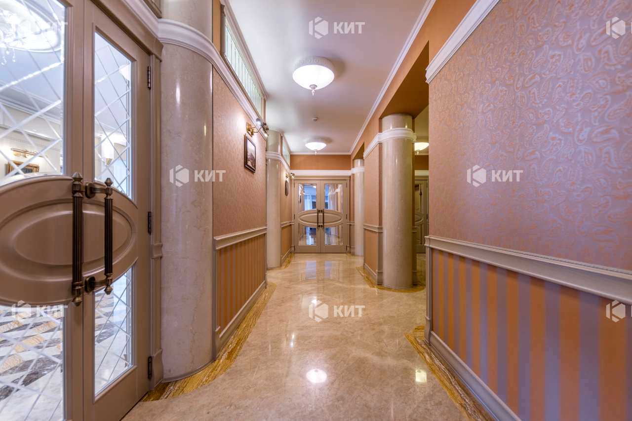 1835701667693997