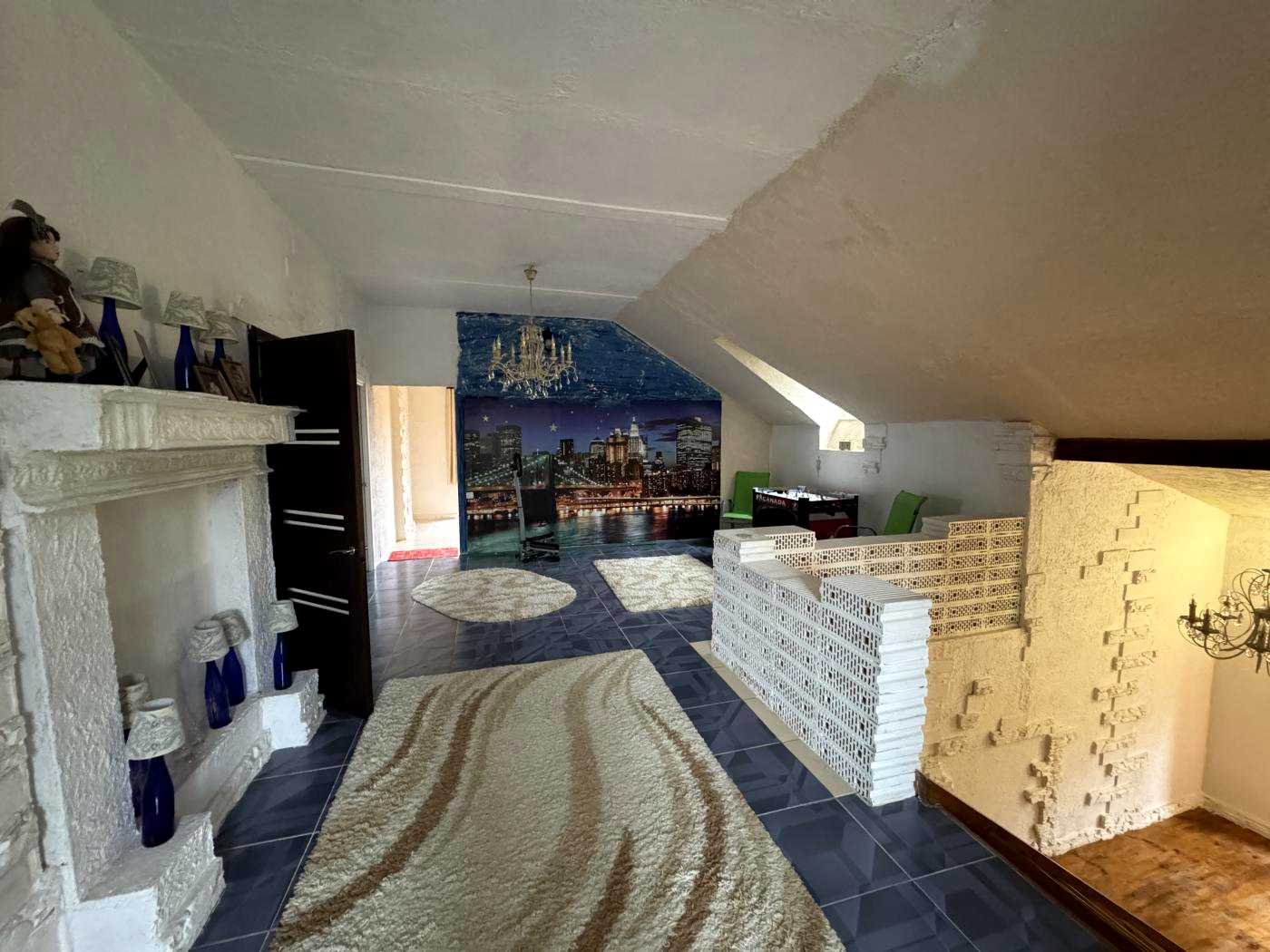 1841791282210674