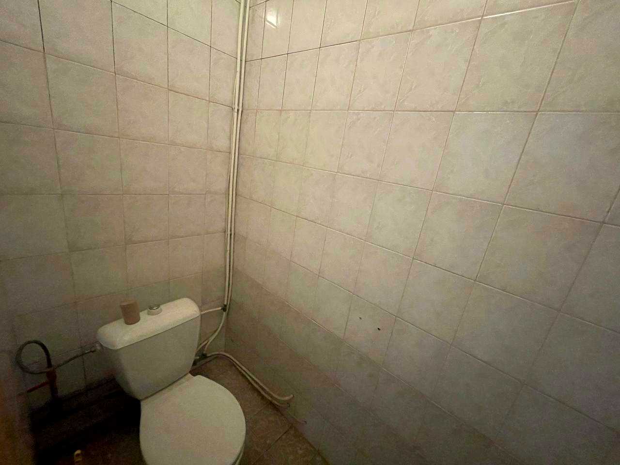 1835360841508561