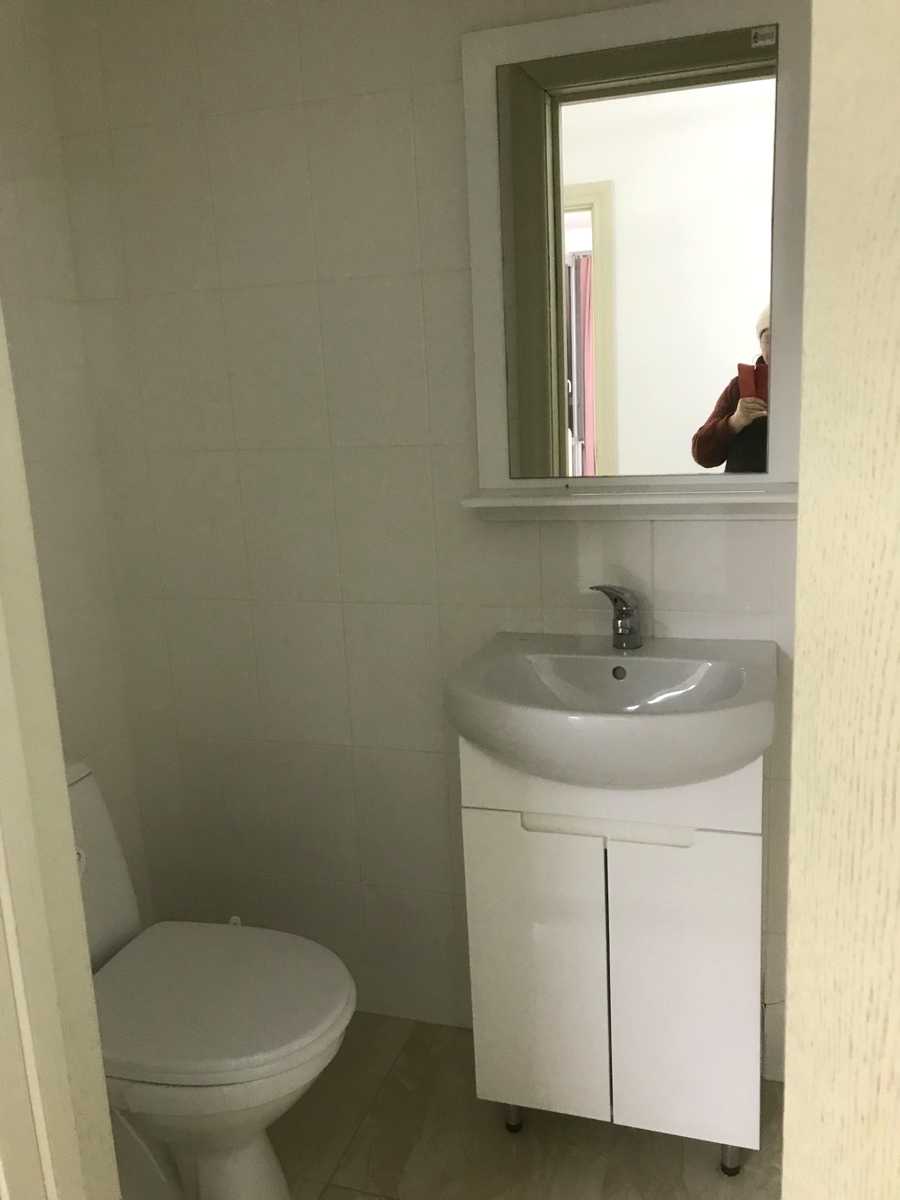 1837060445656896