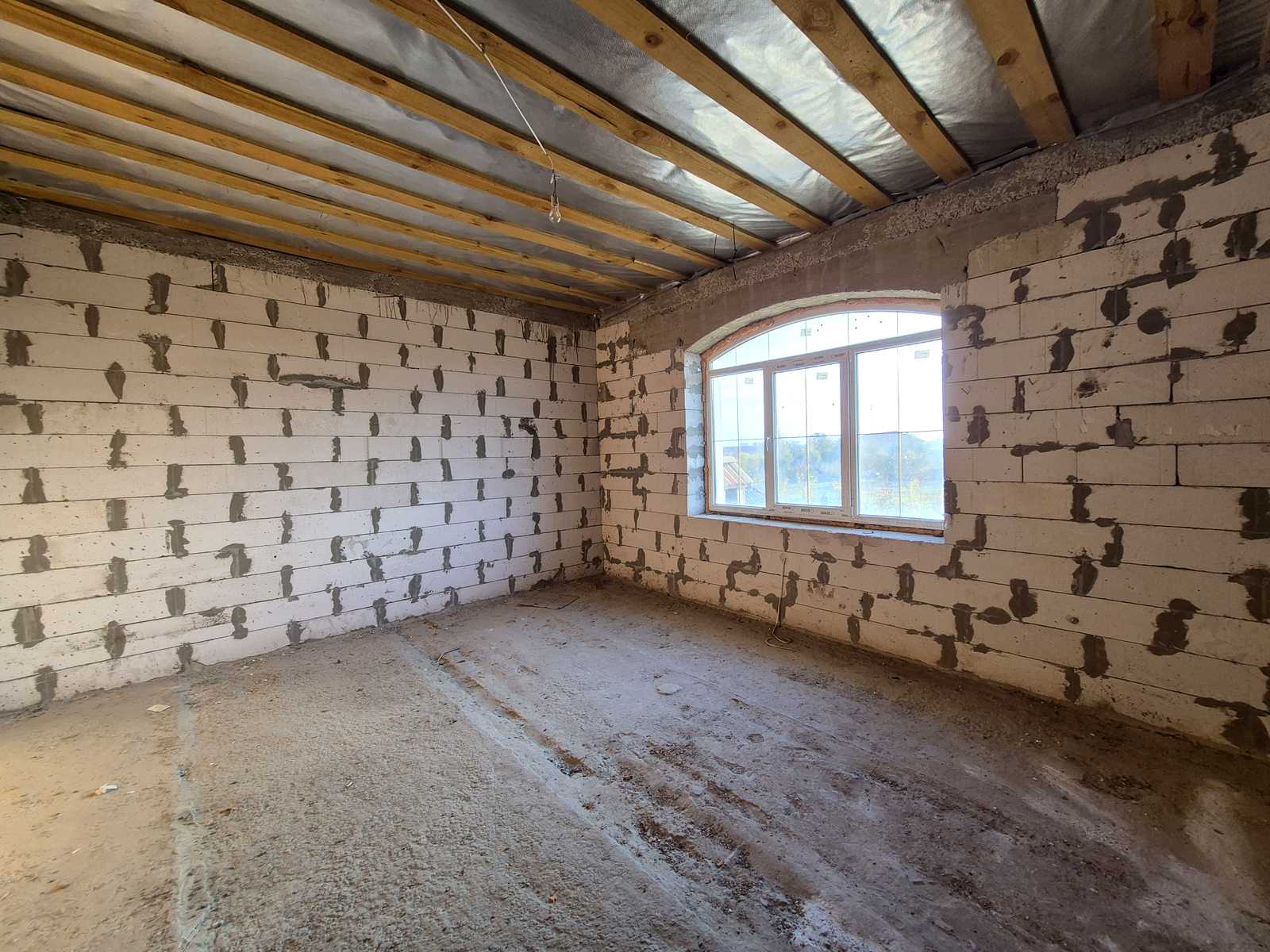 1847501289697893