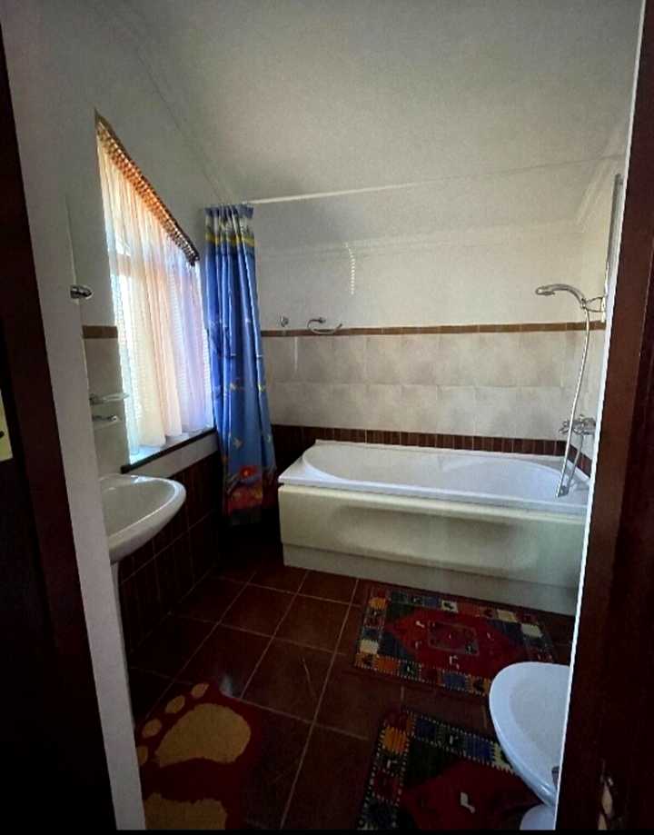 1828735644873257