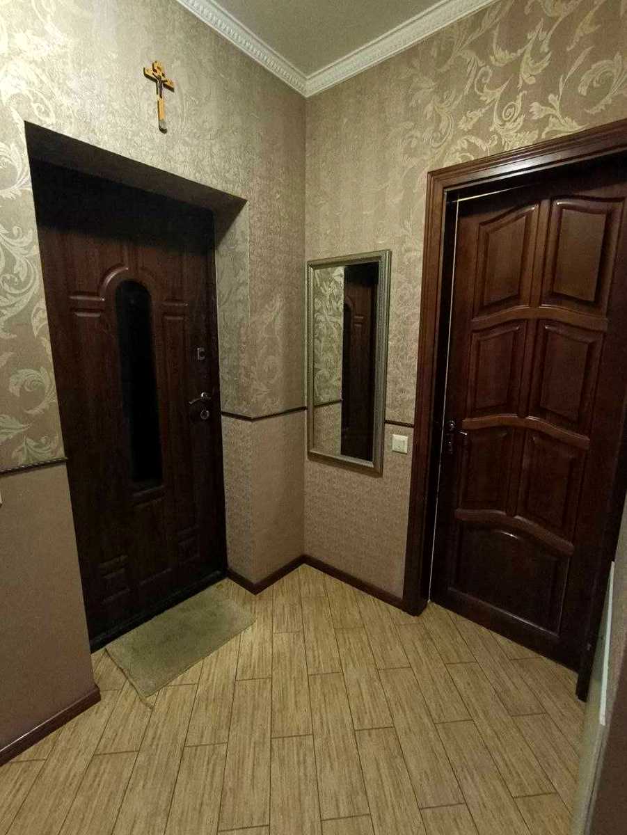 1803656942286072