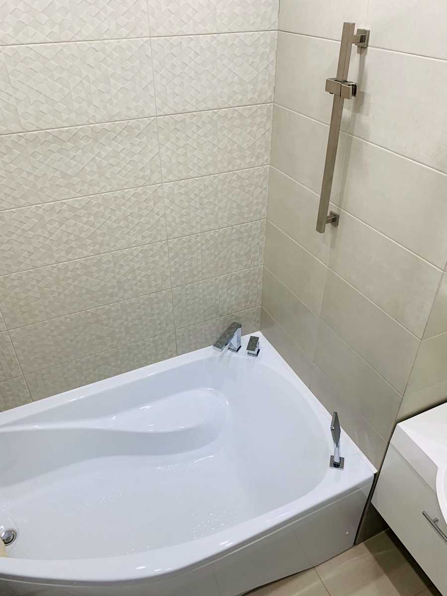 1661518781616941