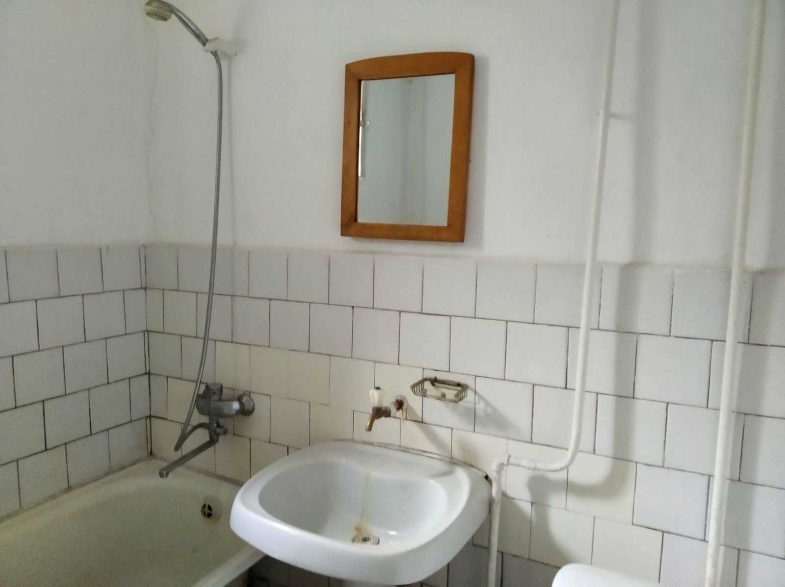 1835330067477342
