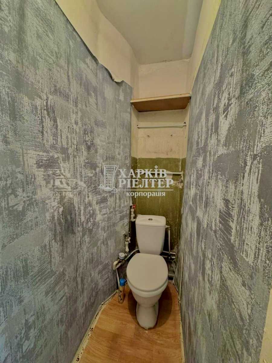 1835981601906761
