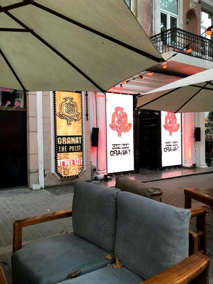 1842957380331869