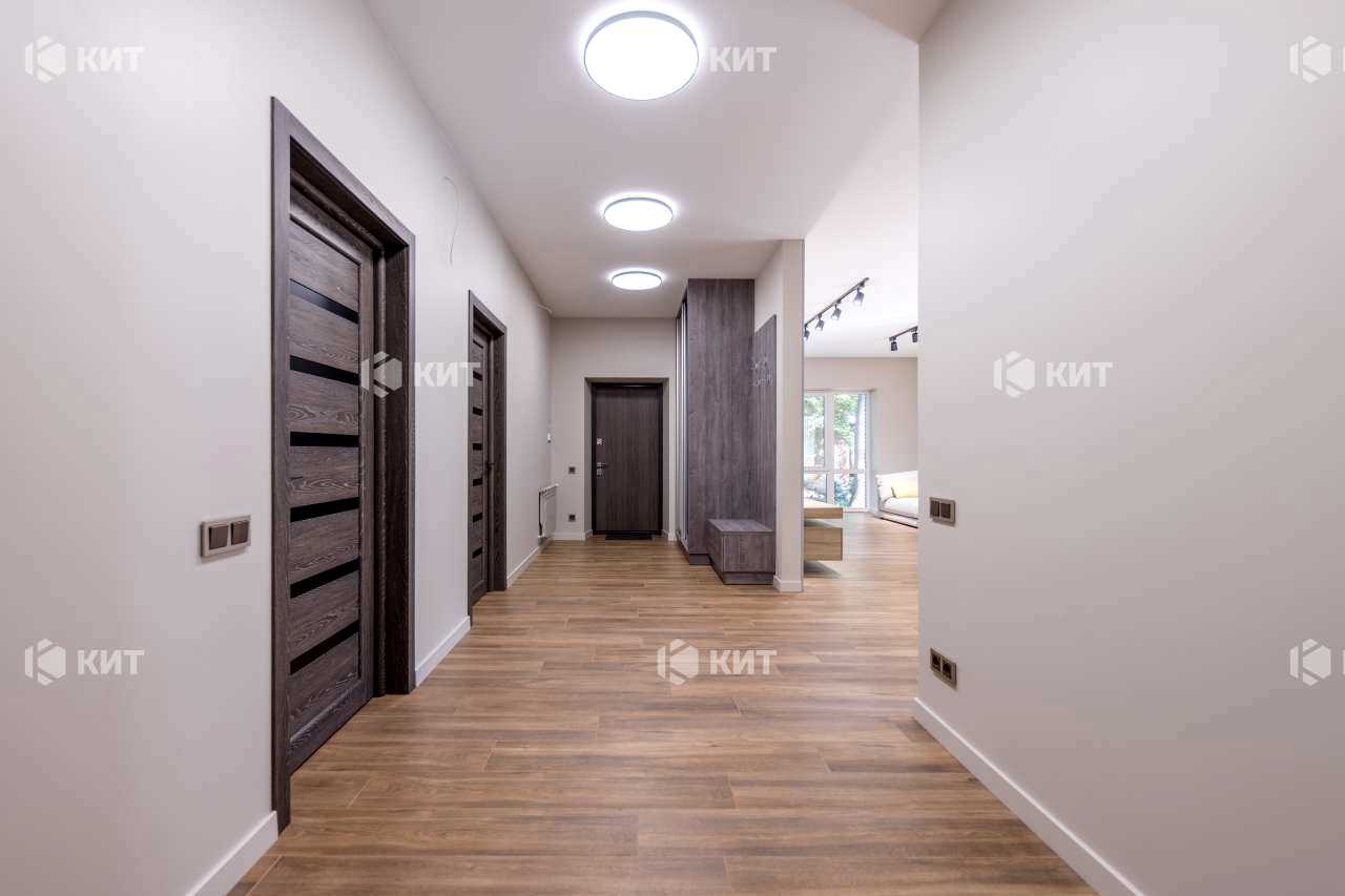 1833362962104446