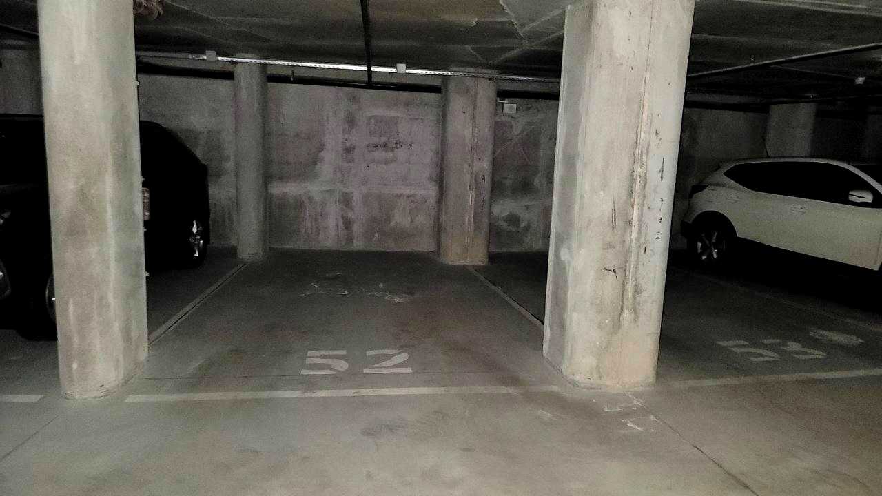 1839161226926585