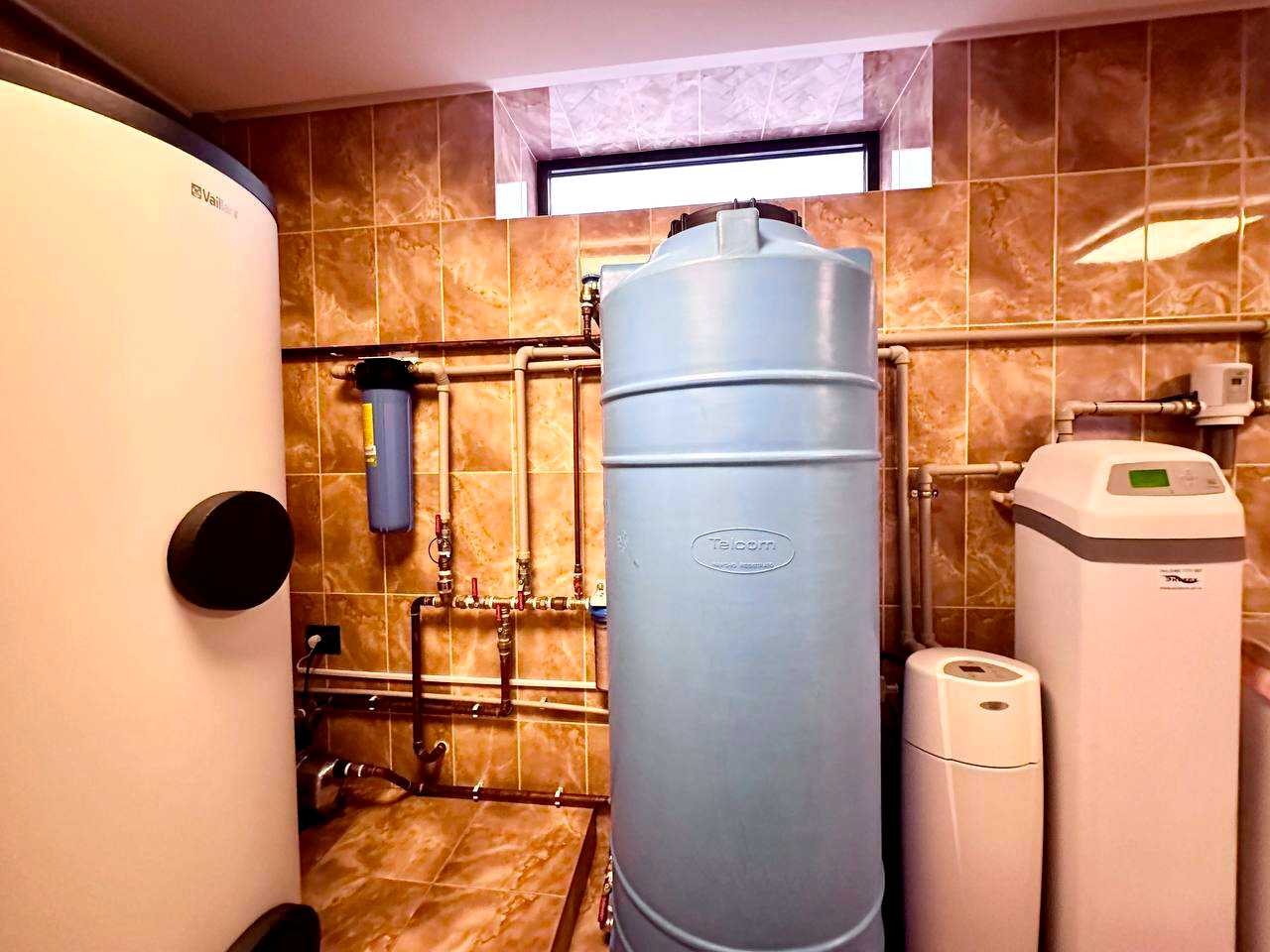 1833275425220290