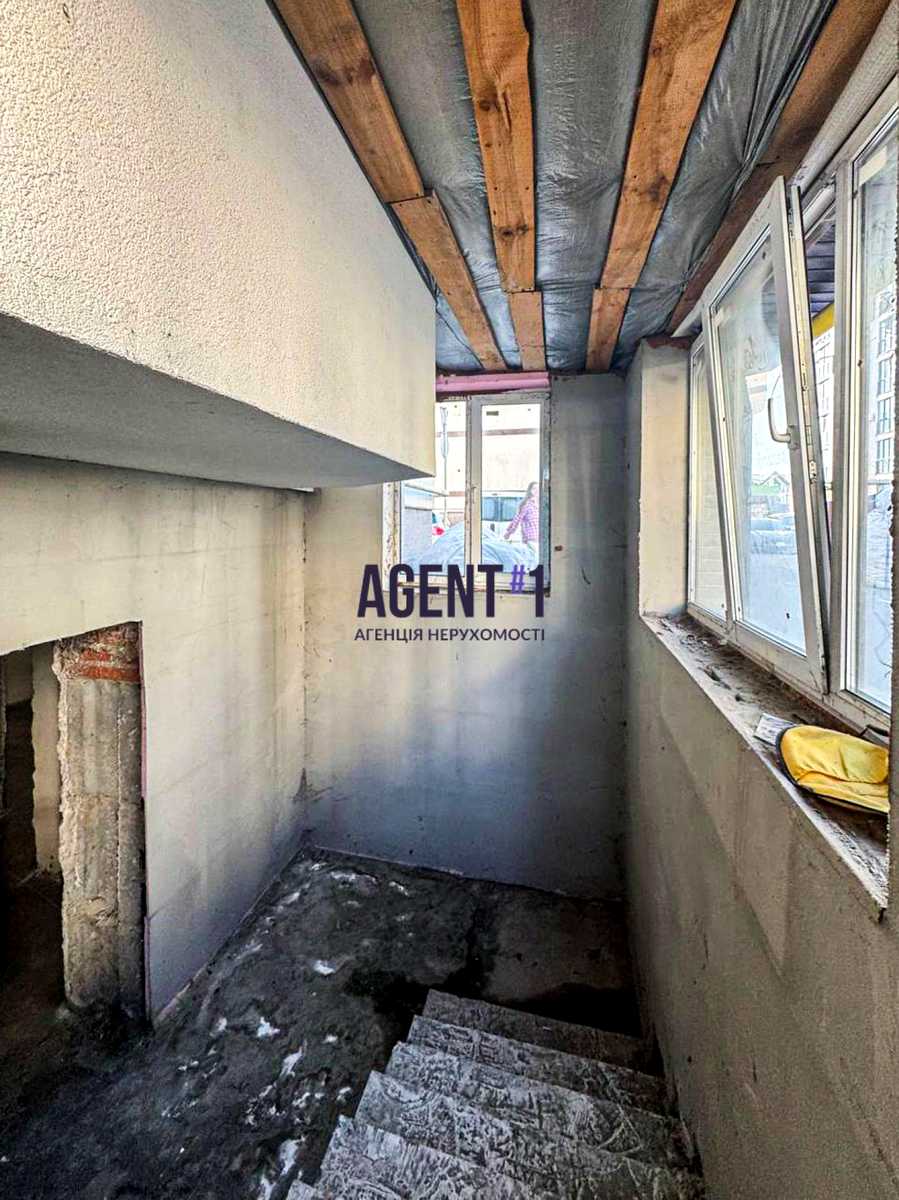 1843956246659740