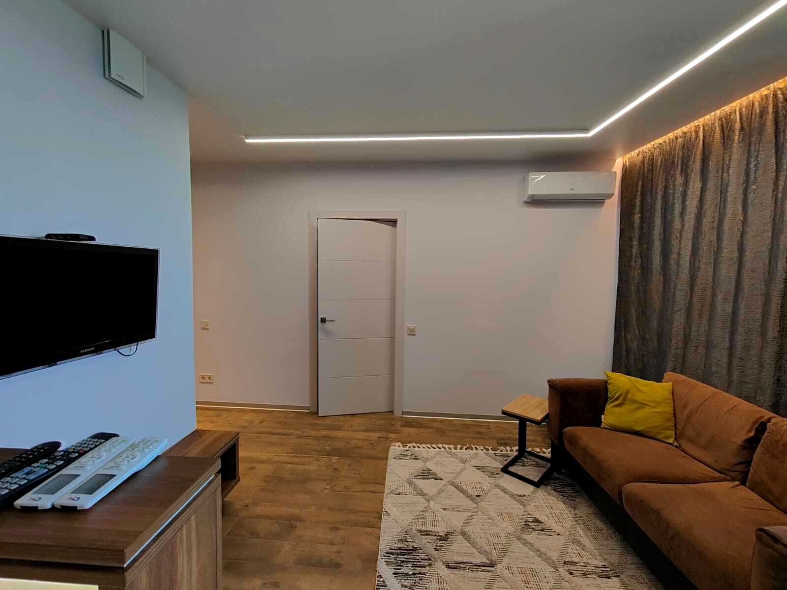 1805453960940078
