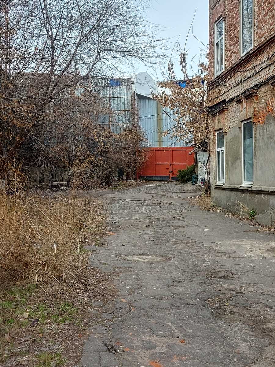 1827569300164560