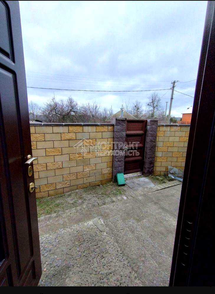 1835374107391101