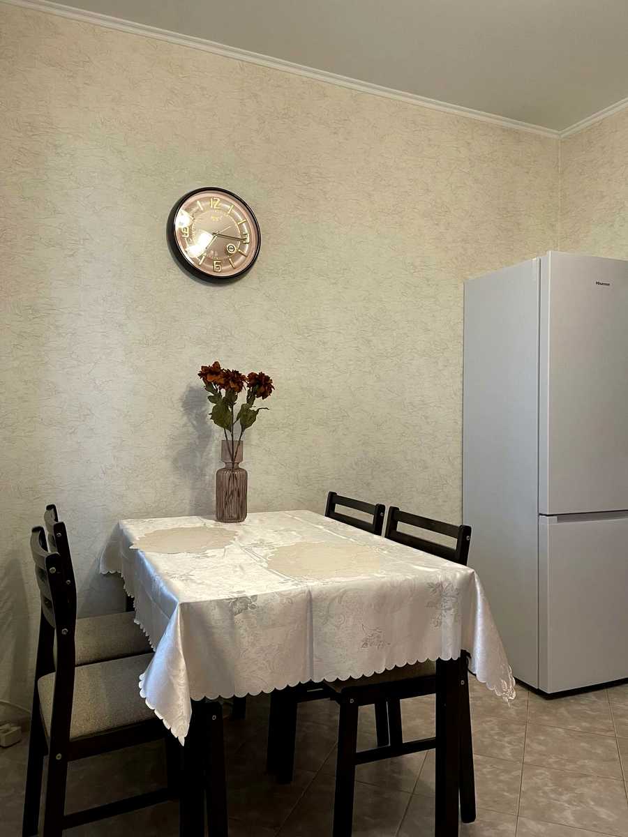 1832990791747723