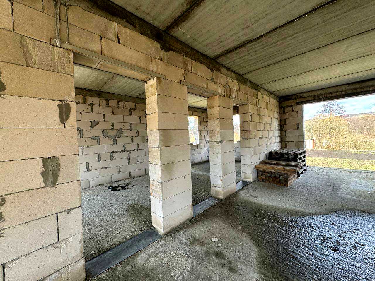 1795214227923077