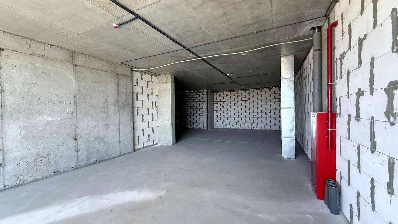 1837149957082376