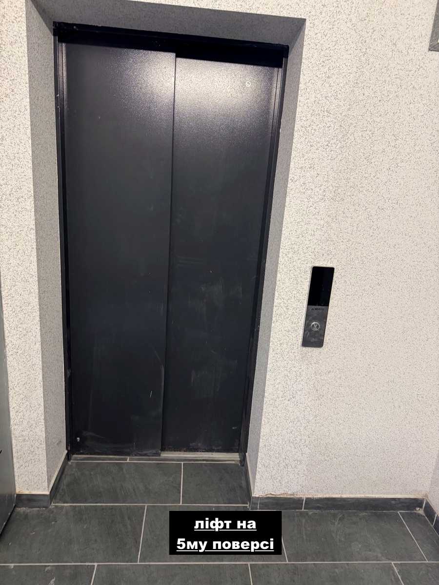 1834013136789790